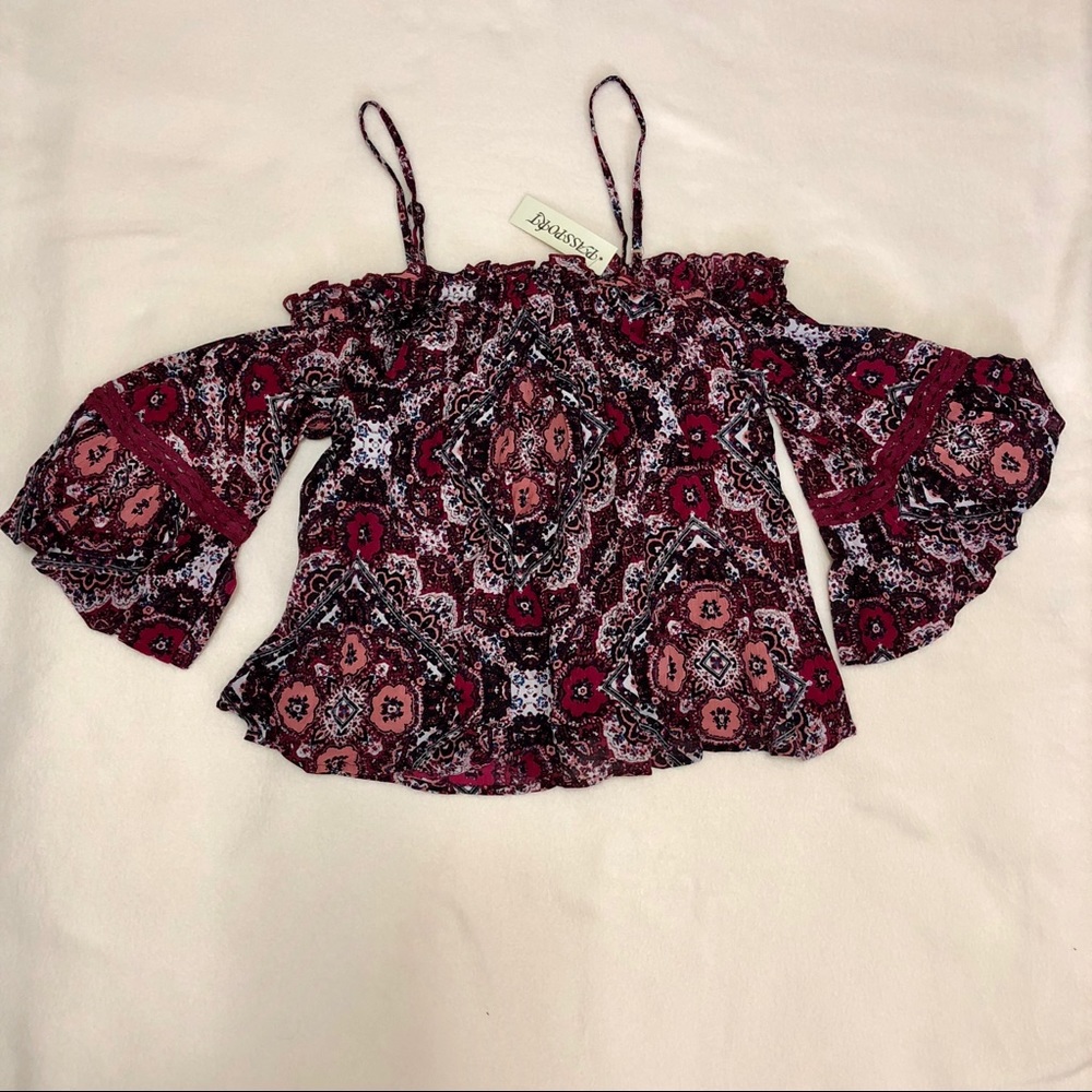 Passport Cold Shoulder Blouse ❤️